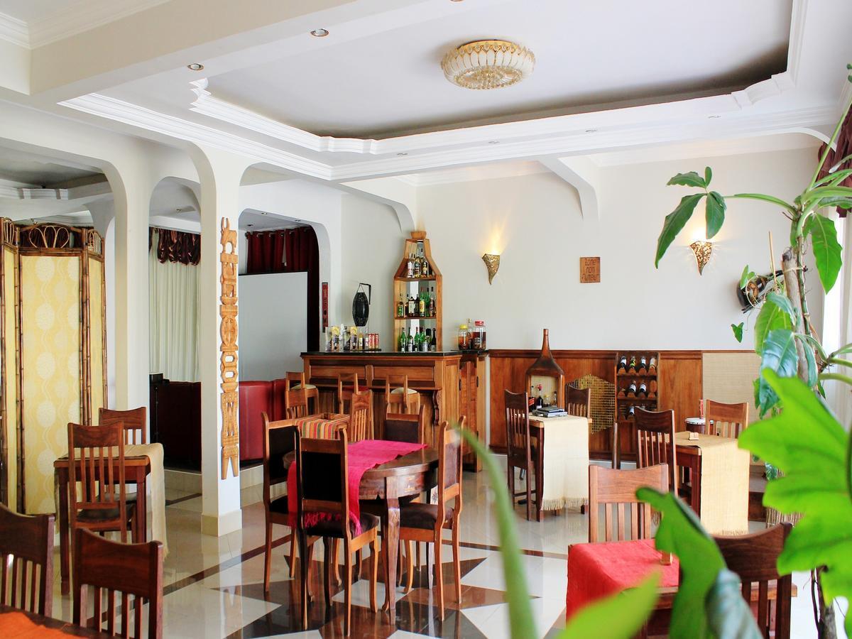 K.Meleon-Hotel Antananarywa Zewnętrze zdjęcie